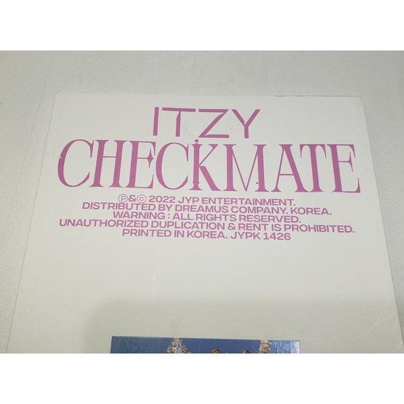 Itzy CheckMate - Itzy Mini Album- Version: LIA (2022, Target Exclusive, KPop) - Picture 2 of 9